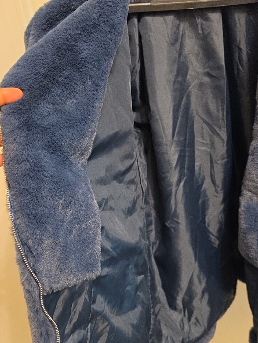 Ashley By 26 International Plush Teddy Jacket in Deep Blue - Picture 4 of 6